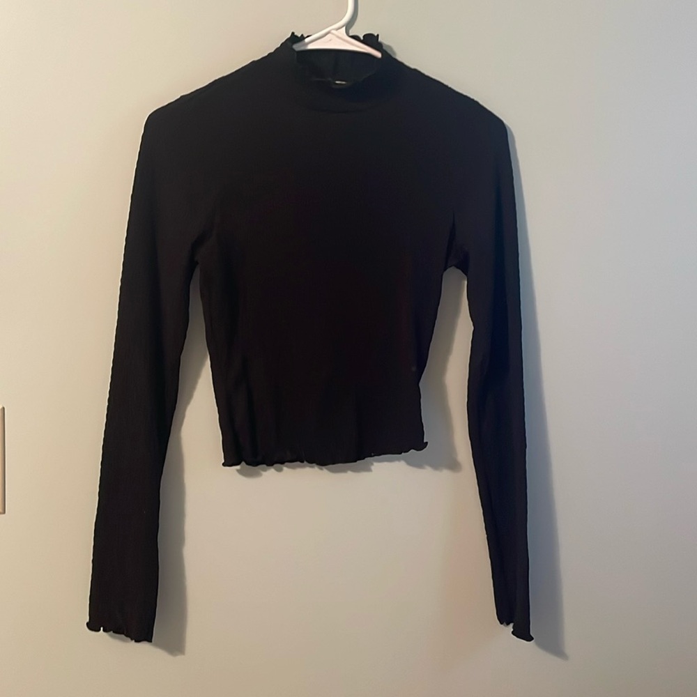 Altar’d State Black Ribbed Cropped Turtleneck Size XS
